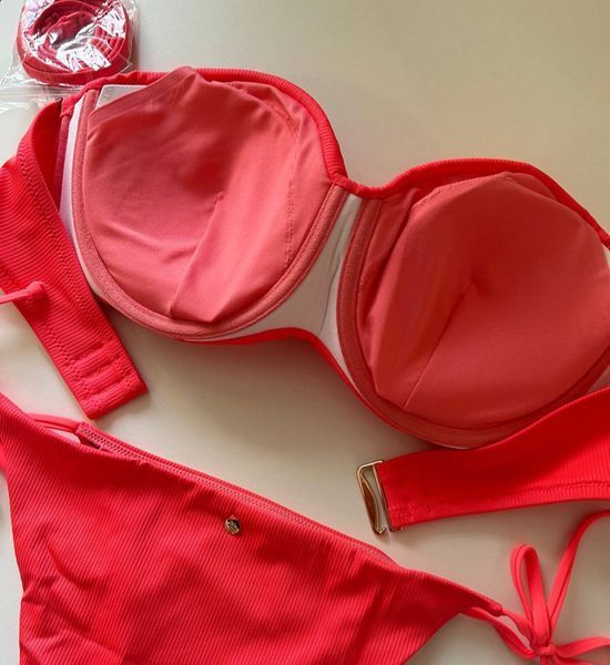 Купальник VICTORIA'S SECRET Mix-and-Match Bandeau Push-Up Bikini Top & Side-Tie Bikini Bottom  320631QBE фото