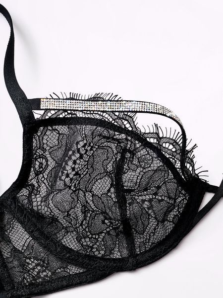 Бюстгальтер VICTORIA'S SECRET Shine Strappy Unlined Lace Low-Cut Demi Bra  904527QB4 фото