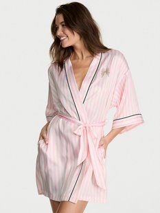 Сатиновий халат VICTORIA'S SECRET Signature Satin Short Piped Robe  417427SS9 фото