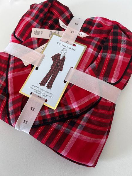 Пижама VICTORIA'S SECRET Flannel Long Pajama Set 419567QE2 фото
