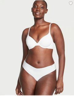 Безшовні трусики VICTORIA'S SECRET No-Show Thong Panty  416297QBF фото