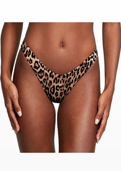 Купальник Victoria's Secret Halter Push-Up Bikini Top & Brazilian Bikini Bottom  219531QBT фото